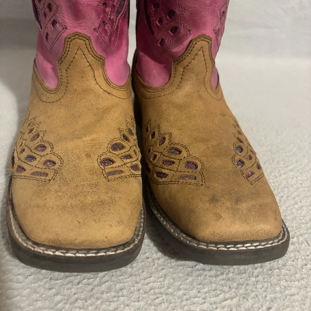 Shyanne Pink and Tan Western Chloe Glitter Boots Square Toe Size 5 D